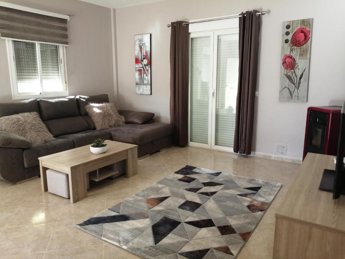 Villa Los Castos Immaculate 2-Bed Villa Arboleas Ngoại thất bức ảnh