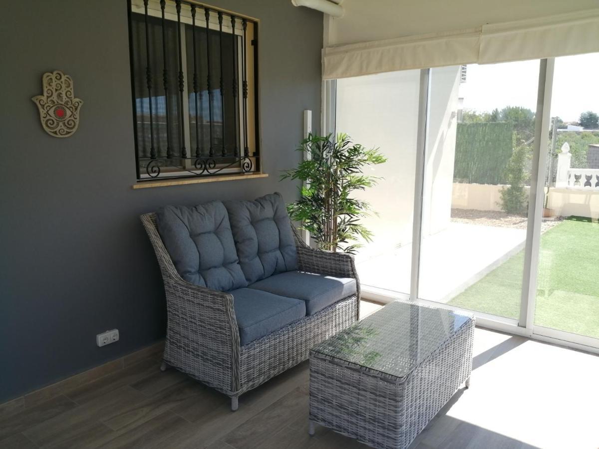 Villa Los Castos Immaculate 2-Bed Villa Arboleas Ngoại thất bức ảnh