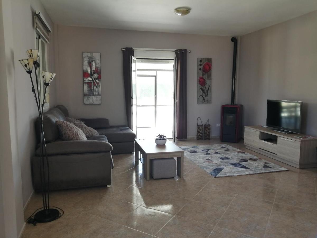 Villa Los Castos Immaculate 2-Bed Villa Arboleas Ngoại thất bức ảnh