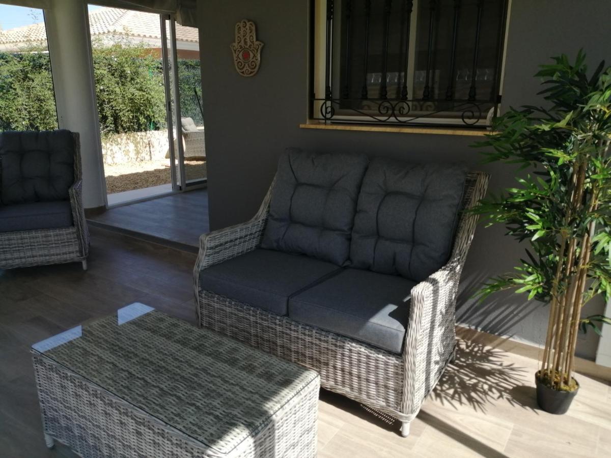 Villa Los Castos Immaculate 2-Bed Villa Arboleas Ngoại thất bức ảnh